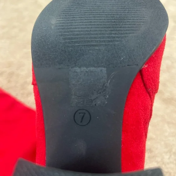 Red Over-the-Knee Women's Boots - Picture 3 of 4